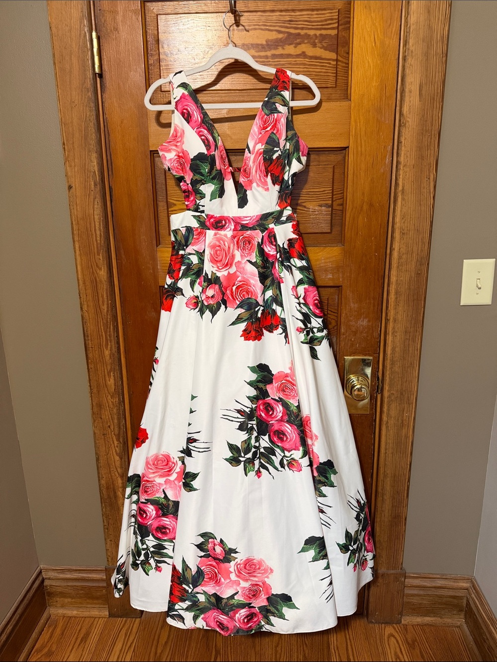JVN Jovani Formal Gown Prom Dress Size 10 A-Line Long Gown Full Length - Picture 5 of 9